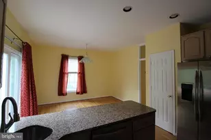 13230 Coppermill Dr, Herndon, VA 20171 - Photo 12