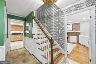 8607 Pilgrim Ct, Alexandria, VA 22308 - Photo 4