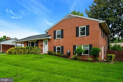 6014 Hibbling Avenue, Springfield, VA 22150 - Photo 2