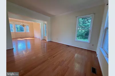 10006 Manor Place, Fairfax, VA 22032 - Photo 12