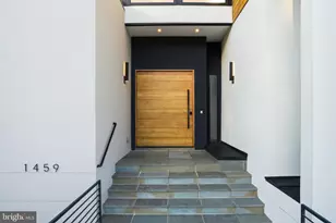 1459 Dewberry Ct, McLean, VA 22101 - Photo 4