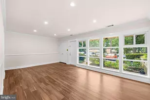 4471 Forest Glen Ct, Annandale, VA 22003 - Photo 4