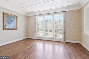 6878 Frase Dr, Falls Church, VA 22043 - Photo 8