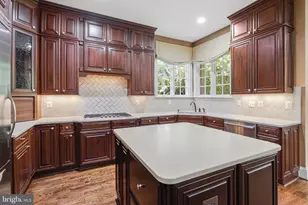 6878 Frase Dr, Falls Church, VA 22043 - Photo 20