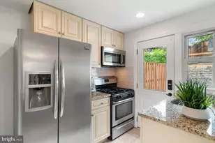 2720 Jefferson Dr, Alexandria, VA 22303 - Photo 12