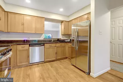 6167 Castletown Way, Alexandria, VA 22310 - Photo 8