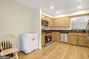 6167 Castletown Way, Alexandria, VA 22310 - Photo 4