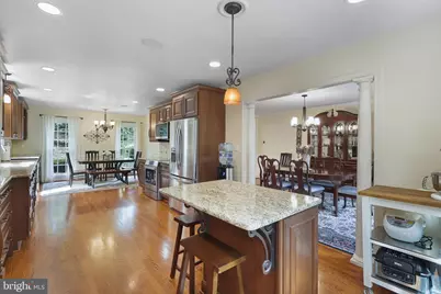 11734 Quay Road, Oakton, VA 22124 - Photo 12