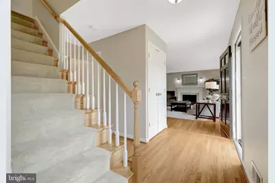 8104 Briar Creek Drive, Annandale, VA 22003 - Photo 8