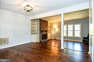 10451 Malone Ct, Fairfax, VA 22032 - Photo 4