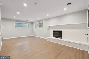 7401 Willshire Hunt Ct, Springfield, VA 22153 - Photo 20