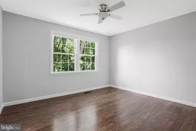 8346 Glastonbury Court, Annandale, VA 22003 - Photo 16