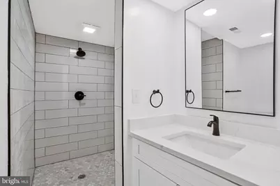 8346 Glastonbury Court, Annandale, VA 22003 - Photo 36