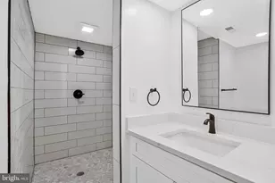 8346 Glastonbury Ct, Annandale, VA 22003 - Photo 36