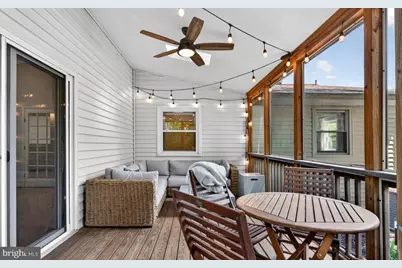 1109 Hillcrest Drive SW, Vienna, VA 22180 - Photo 38