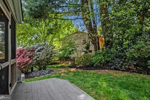 1109 Hillcrest Dr SW, Vienna, VA 22180 - Photo 42
