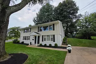 1109 Hillcrest Dr SW, Vienna, VA 22180 - Photo 48