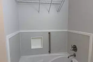 8181 Carnegie Hall Ct, Vienna, VA 22180 - Photo 14