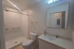 8181 Carnegie Hall Ct, Vienna, VA 22180 - Photo 18