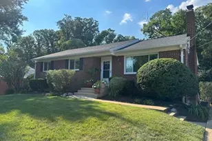 7504 Nancemond St, Springfield, VA 22150 - Photo 2