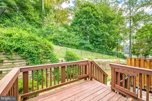 6008 Kelsey Ct, Falls Church, VA 22044 - Photo 6