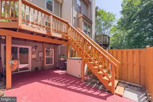 8434 Springfield Oaks Dr, Springfield, VA 22153 - Photo 34