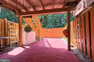 8434 Springfield Oaks Dr, Springfield, VA 22153 - Photo 32
