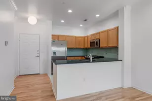 12000 Market St, Reston, VA 20190 - Photo 26