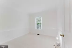9350 Peter Roy Ct, Burke, VA 22015 - Photo 28