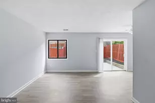 13362 Preuit Pl, Herndon, VA 20170 - Photo 8