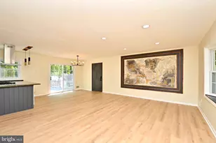 7215 Willow Oak Pl, Springfield, VA 22153 - Photo 4