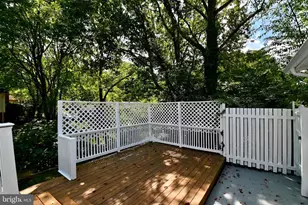 7215 Willow Oak Pl, Springfield, VA 22153 - Photo 34