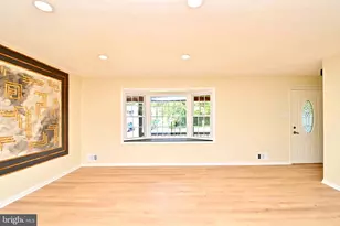 7215 Willow Oak Pl, Springfield, VA 22153 - Photo 6