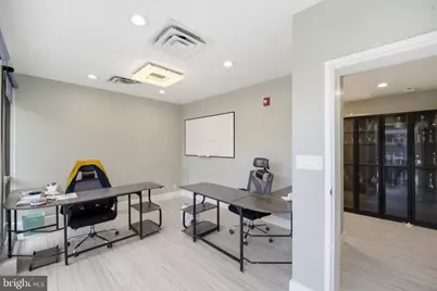 6800 Fleetwood Road #102, McLean, VA 22101 - Photo 4