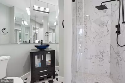 6800 Fleetwood Road #102, McLean, VA 22101 - Photo 8