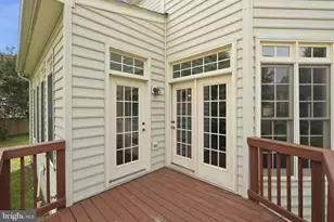 5285 Meadow Estates Dr, Fairfax, VA 22030 - Photo 46