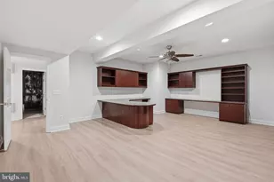 5285 Meadow Estates Dr, Fairfax, VA 22030 - Photo 28
