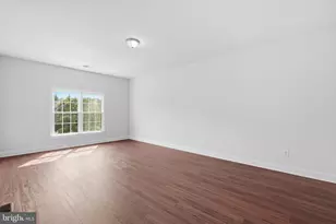 5285 Meadow Estates Dr, Fairfax, VA 22030 - Photo 40