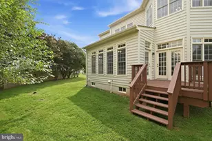 5285 Meadow Estates Dr, Fairfax, VA 22030 - Photo 50