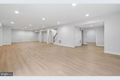 5285 Meadow Estates Drive, Fairfax, VA 22030 - Photo 24