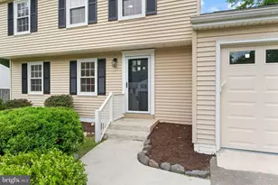 15310 Blueridge View Dr, Centreville, VA 20120 - Photo 4