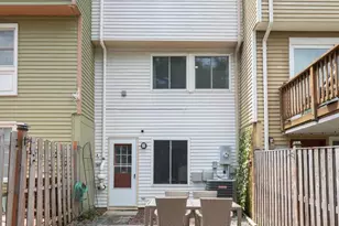8234 Crestmont Cir, Springfield, VA 22153 - Photo 24