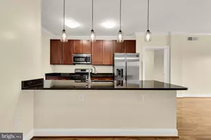 6301 Edsall Rd, Alexandria, VA 22312 - Photo 10