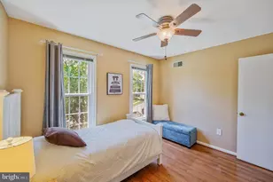 7902 Larrick Ct, Springfield, VA 22153 - Photo 18