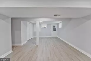 7902 Larrick Ct, Springfield, VA 22153 - Photo 32