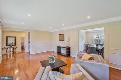 7902 Larrick Court, Springfield, VA 22153 - Photo 6