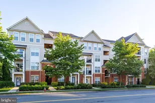 11375 Aristotle Dr, Fairfax, VA 22030 - Photo 4