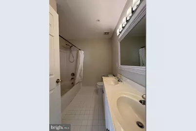 4741 Thornbury Drive, Fairfax, VA 22030 - Photo 14