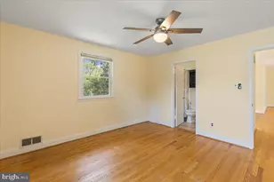 5627 Ottawa Rd, Centreville, VA 20120 - Photo 16