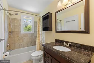 5627 Ottawa Rd, Centreville, VA 20120 - Photo 18